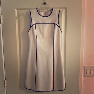 Alice & Olivia White Shift Dress size 4